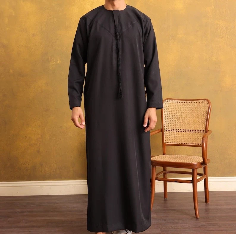 Kuwaiti thobe 2 Kuwaiti thobe 2